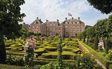 The magnificent palace of Het Loo